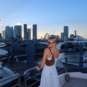 Meet your Posher, Wesley